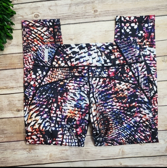 Zella Multicolored Cropped Active Leggings Size XS - Picture 6 of 9